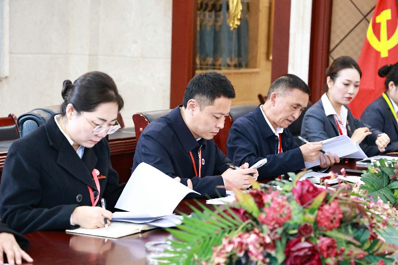 1761796256483548.jpg IL3A7007.jpg