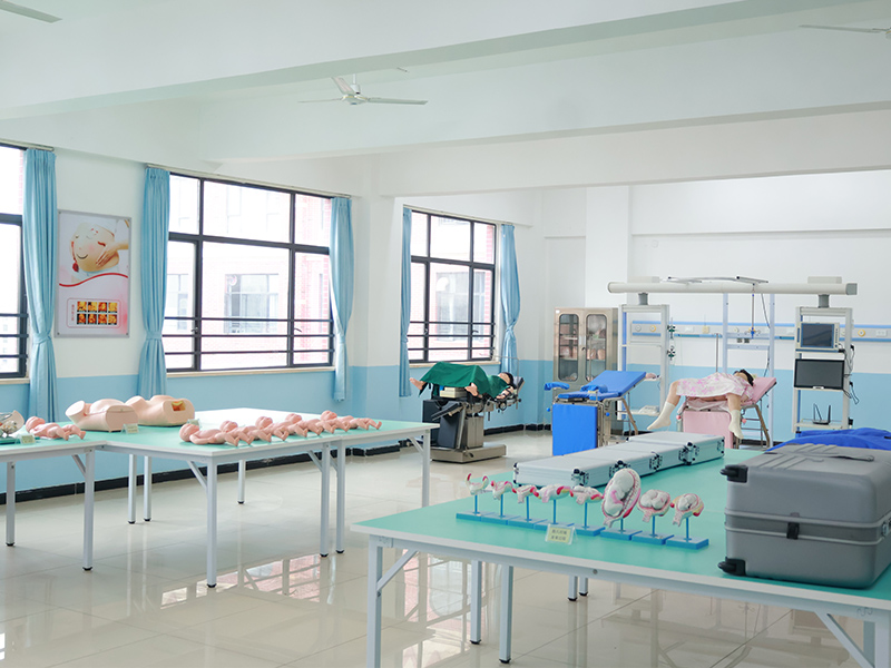 1765456876241193.jpg 母嬰.jpg