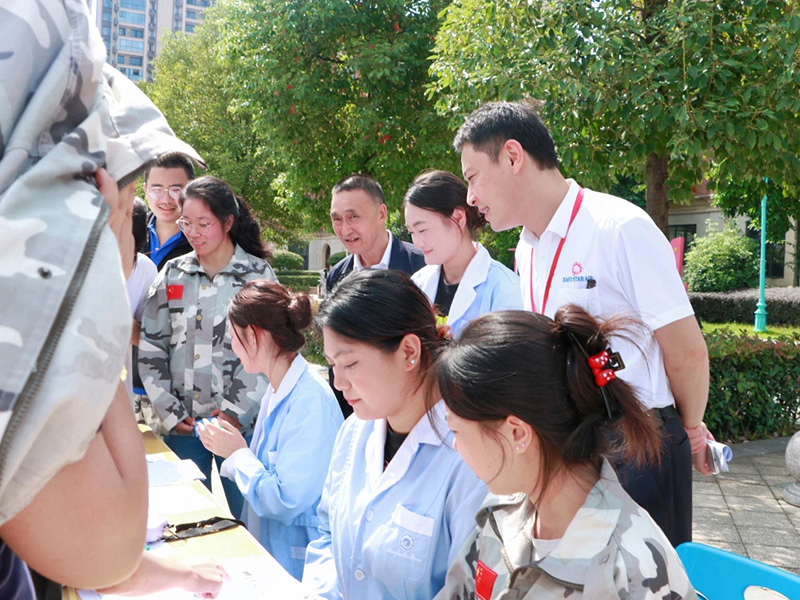 1765458245763641.jpg 衛(wèi)3.jpg