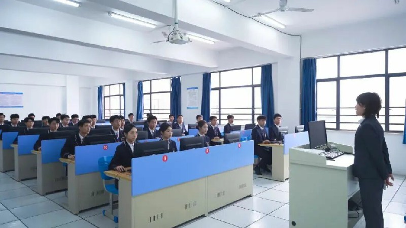 1770969293896696.jpg c10f685c446f5637d9745fefefe57e57-sz_75614.jpg