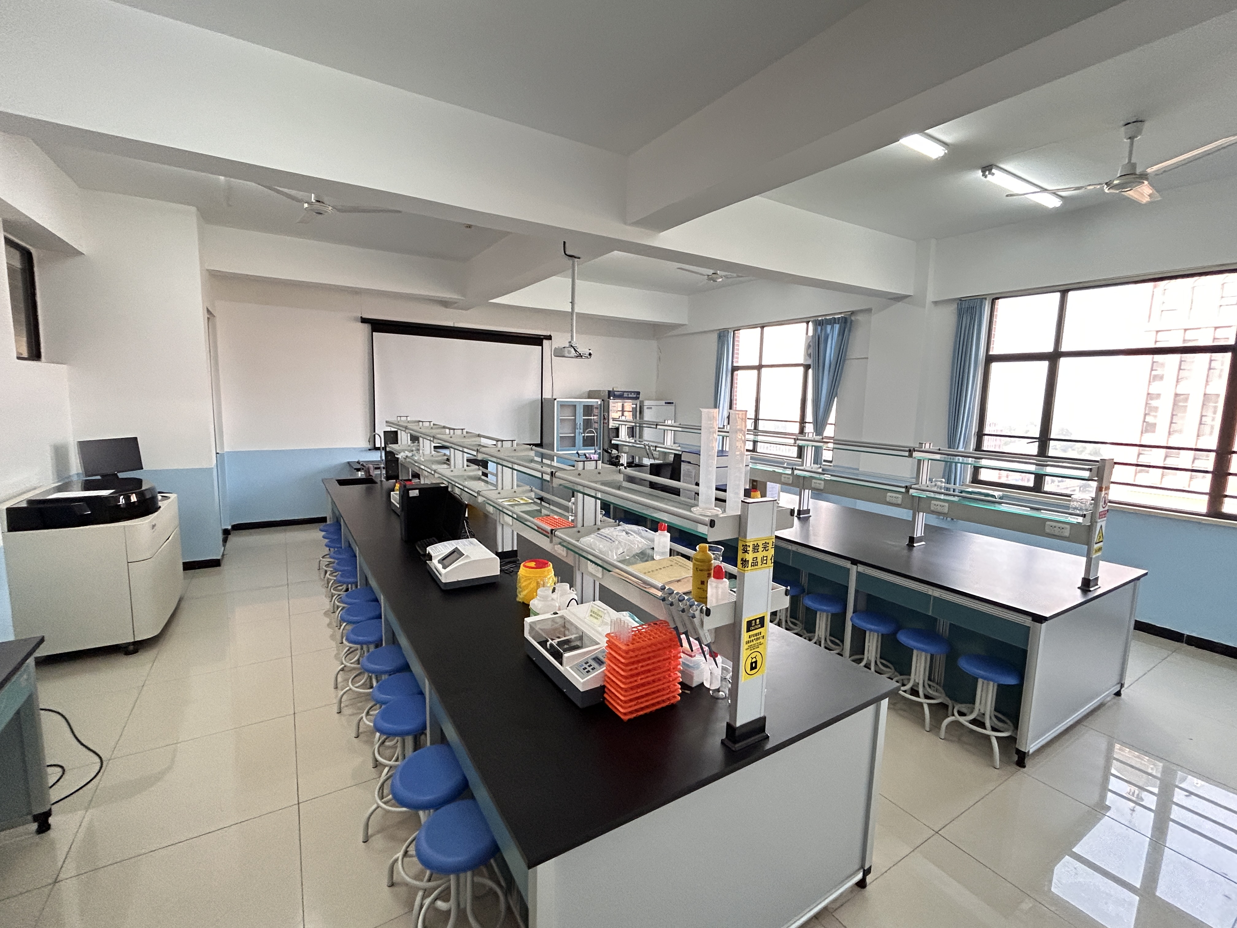 1774175738179528.jpg 1774175738179528.jpg