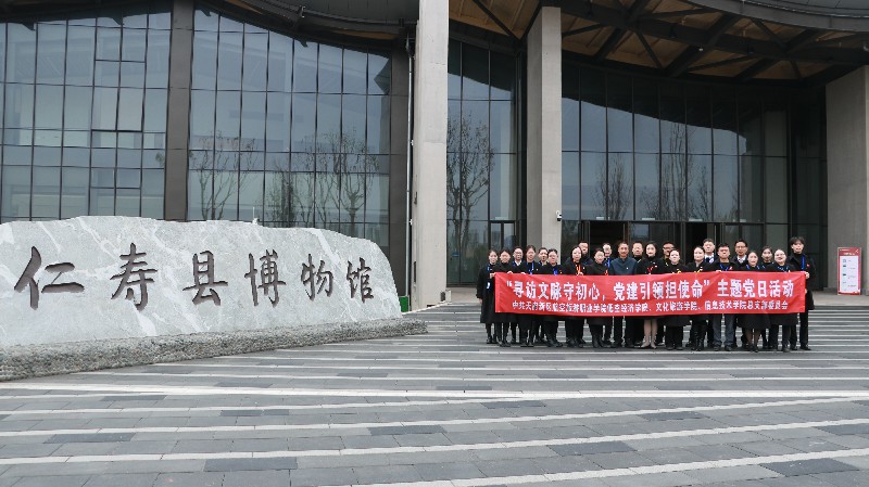 1774511875428725.jpg IMG_5945.jpg